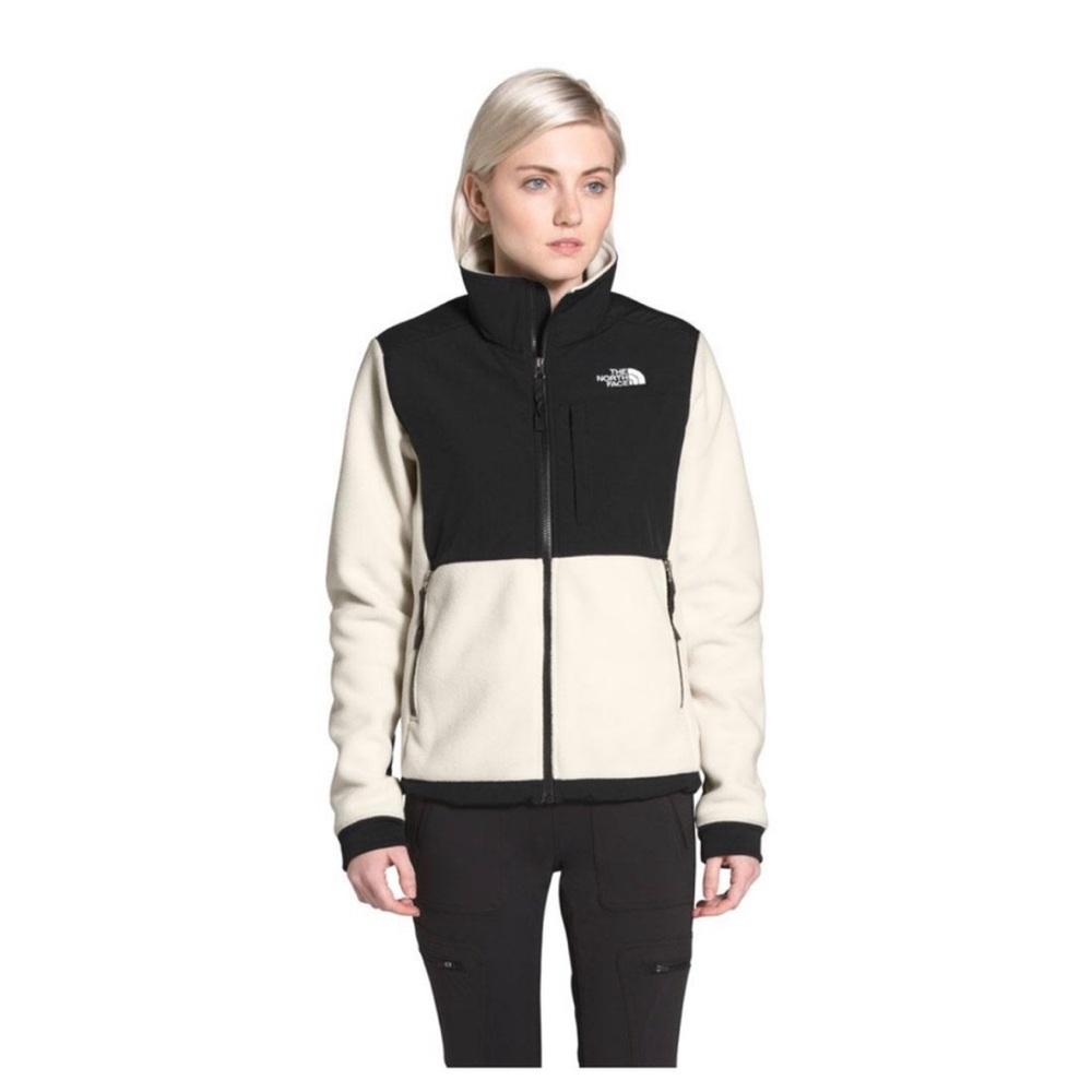 TNF Women’s Denali Jacket NWT